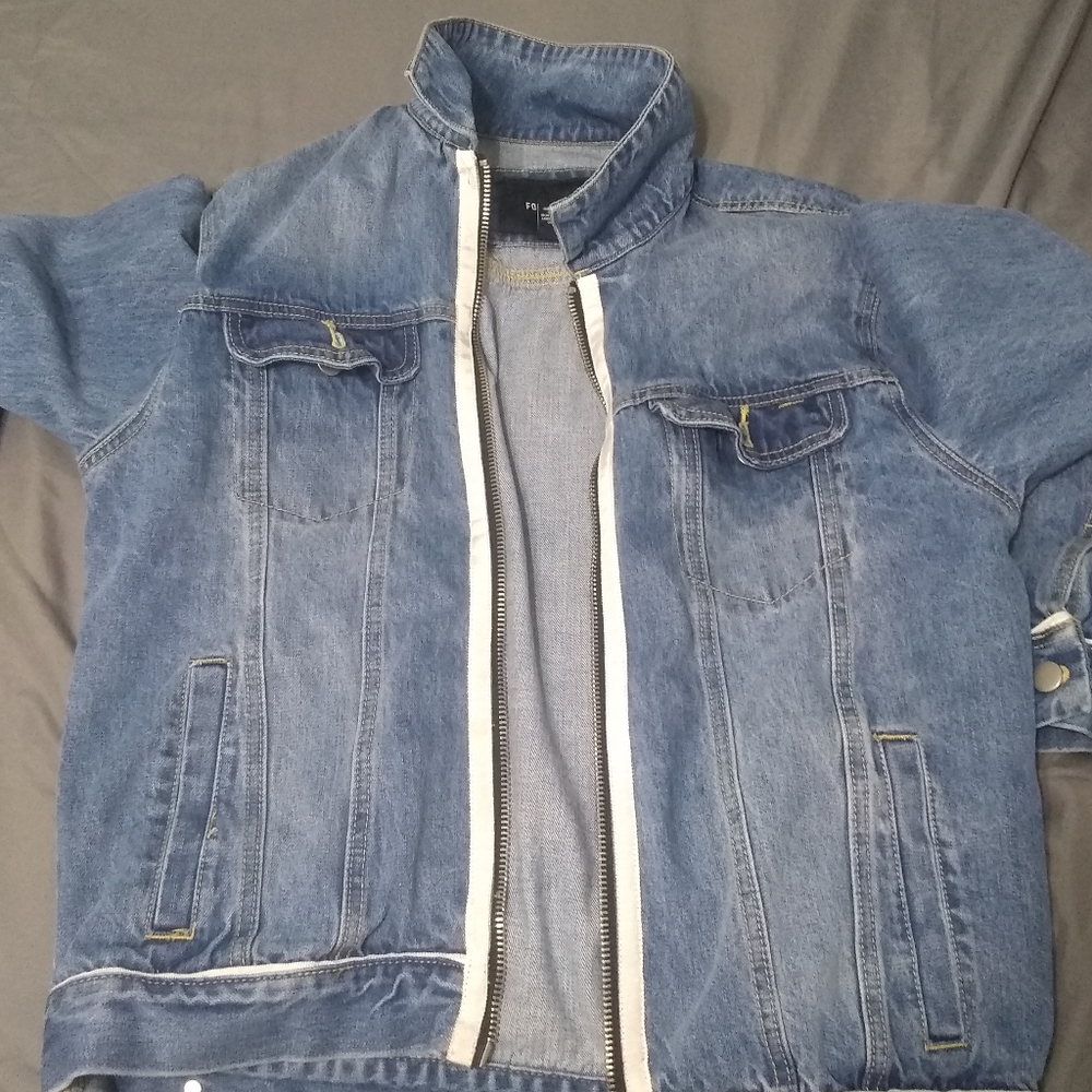 Jacket - Picture 4 of 4